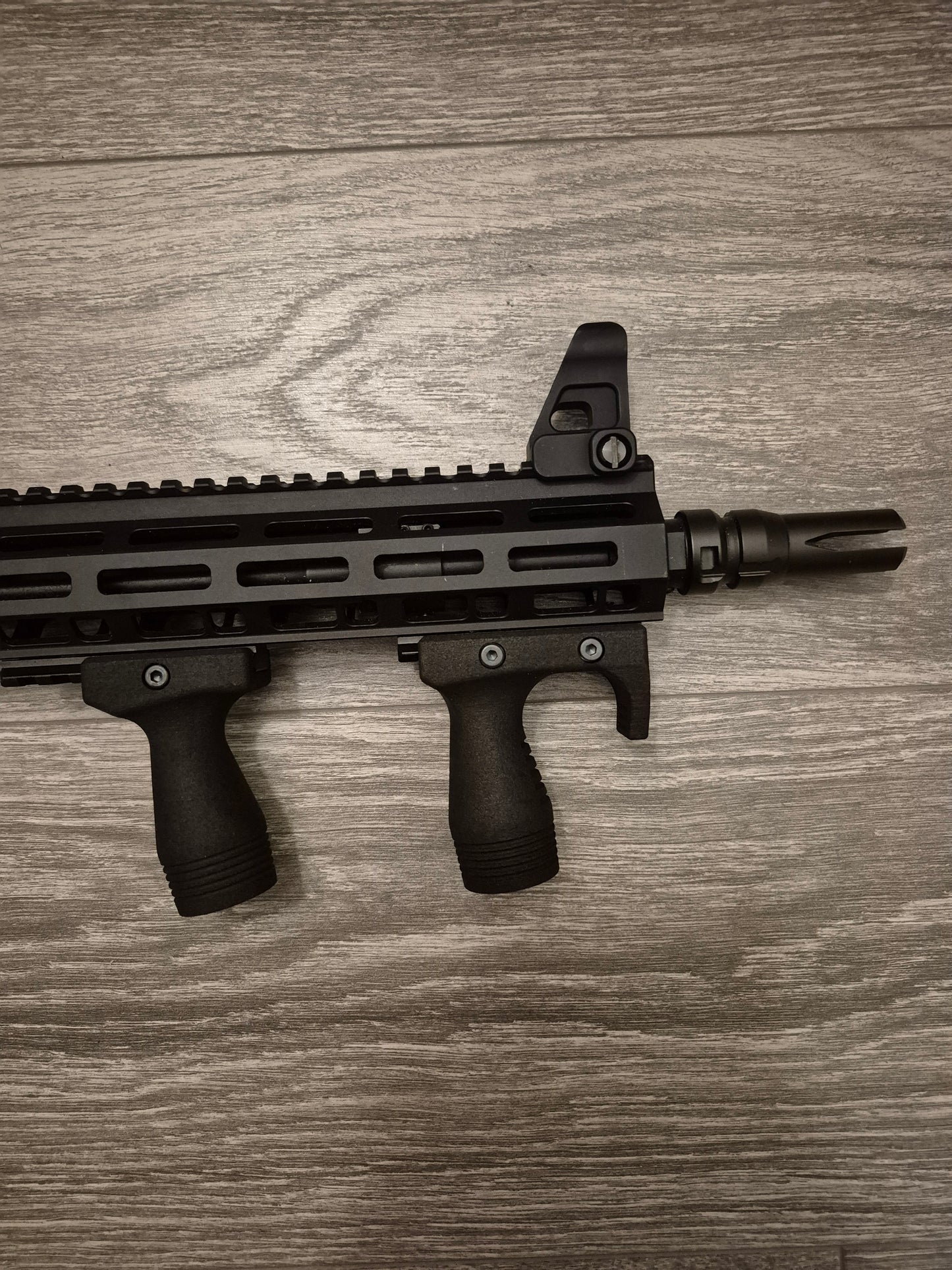 Stubby Angled (Picatinny) V1