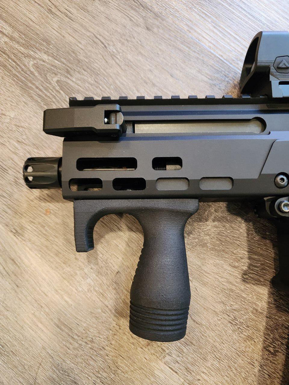 Stubby Angled w/ Finger Stop (Mlok) Gen 2